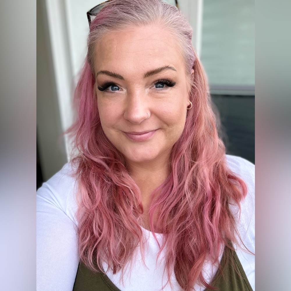 Meet your Posher, Dannii